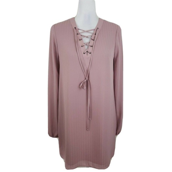 BCBGeneration ~Woman Size XS~ Dusty Pink Long Sleeve Sheath Dress Fully Lined. - Picture 1 of 12